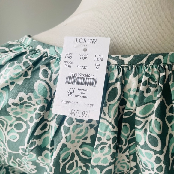 J. Crew Green and Ivory Scoop Neck Popover Top NWT - Picture 5 of 6